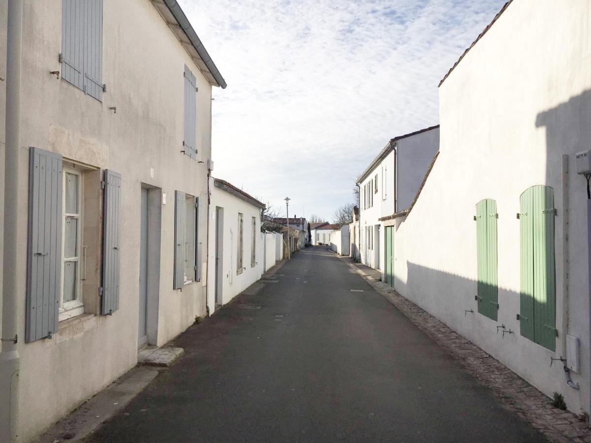 Logement Design A Loix-En-Re - 2 Etoiles - Centre Village Exteriér fotografie